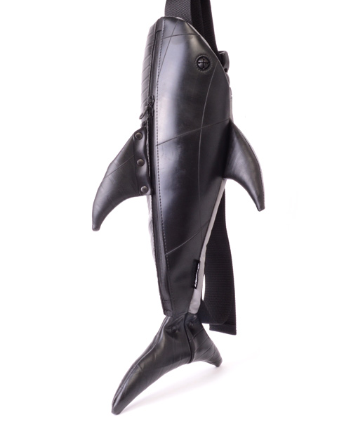 ボディバッグShark | 日本職人が作るメンズ トート バッグ・ショルダー