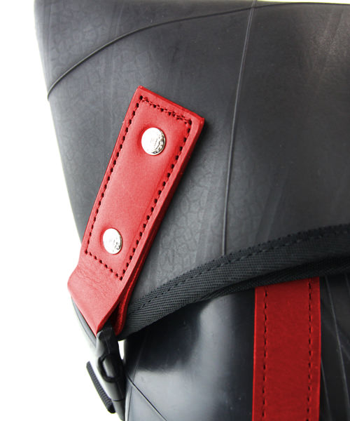 デザイナーズバックパック-日本職人が作るトート・ショルダー バッグ・財布 SEAL