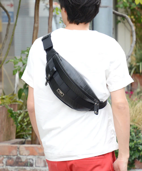 2way ボディバッグ waterproof | 日本職人が作るメンズ トート バッグ 