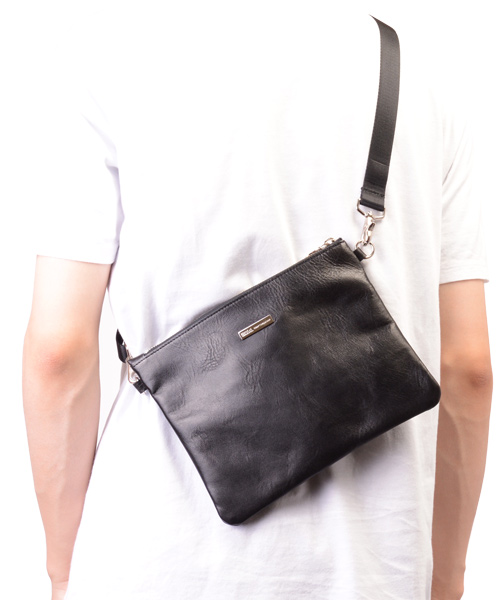 本革製リバーシブルミニサコッシュ | 日本職人が作るメンズ トート