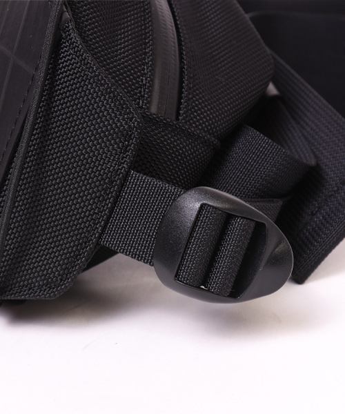 Elastic Bodybag | 日本職人が作るメンズ トート バッグ・ショルダー