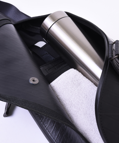 ワンショルダーバッグspiral　ブラックモデル-日本職人が作るトート・ショルダー バッグ・財布 SEAL