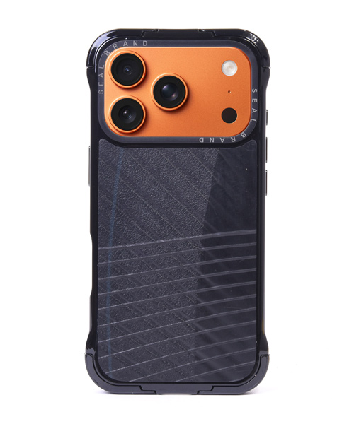 TUBE iPhone case for 17【オンライン限定】 | 日本職人が作るメンズ