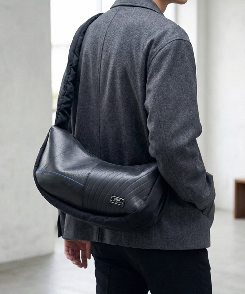 シャーリングショルダーバッグ M | 日本職人が作るメンズ トート