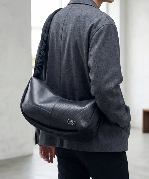 シャーリングショルダーバッグ M | 日本職人が作るメンズ トート 